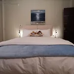 Downtown Cozy And Chic Апартаменты *