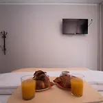 Downtown Cozy And Chic Апартаменты *