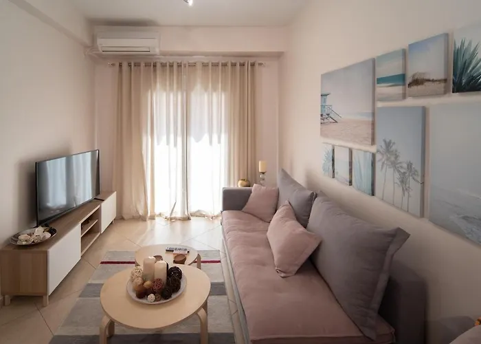 Downtown Cozy And Chic Chalkida