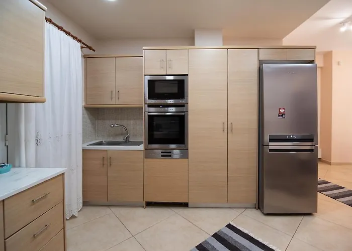 Apartment Downtown Cozy And Chic Chalkida